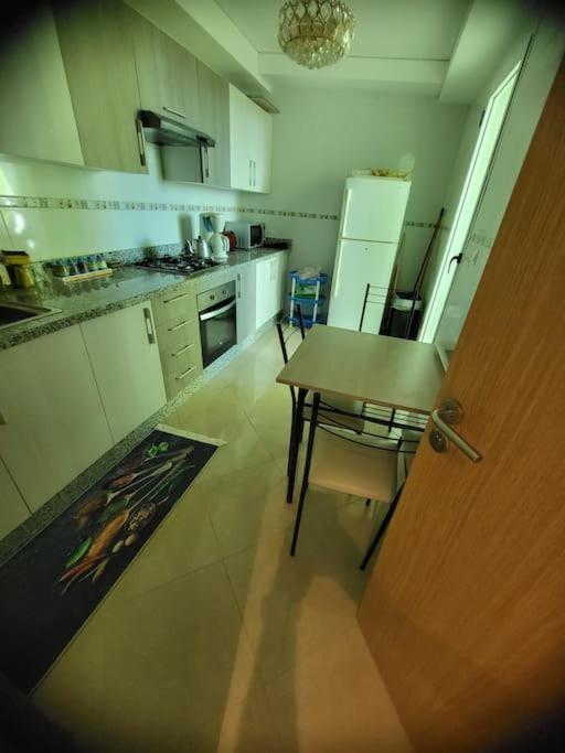 Rare Appartement De Vacances Tânger Exterior foto